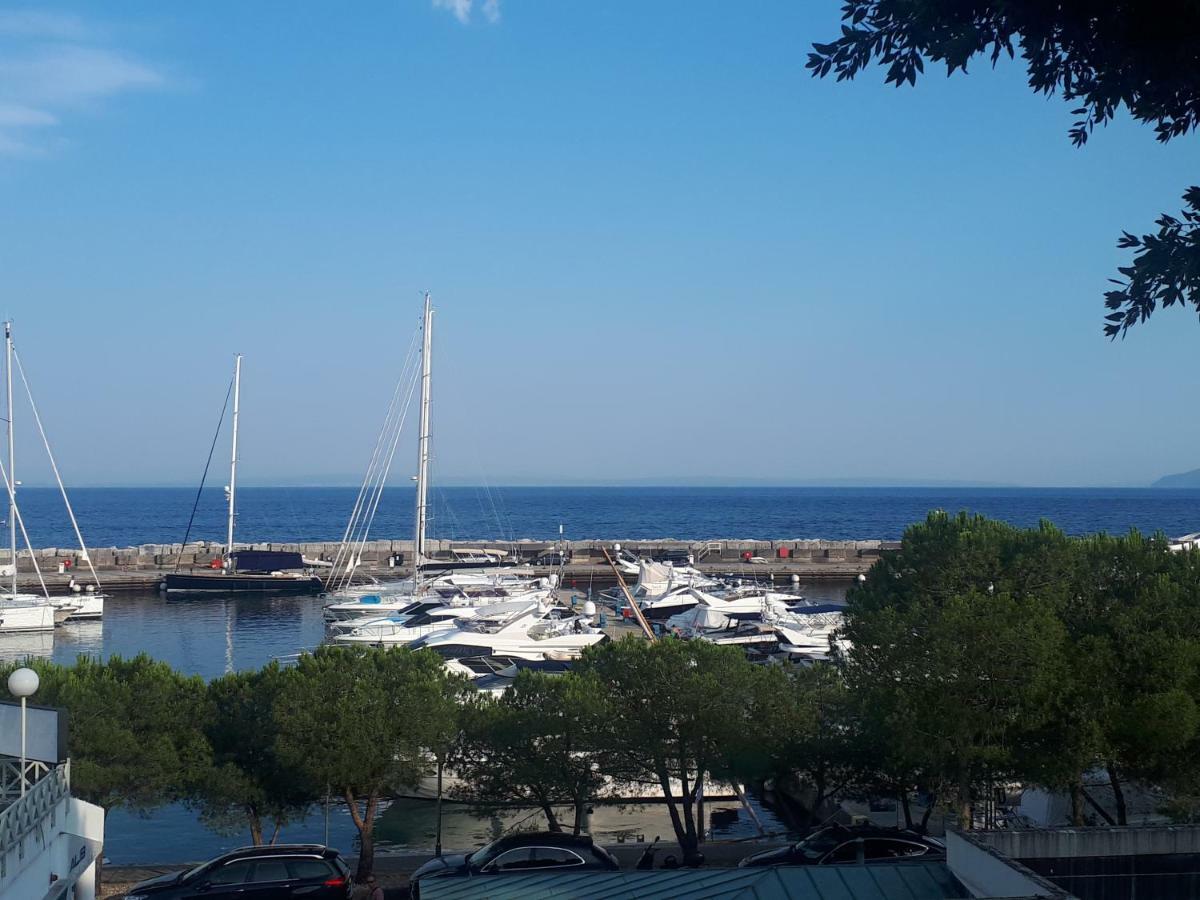 Apartment Koric Opatija Buitenkant foto